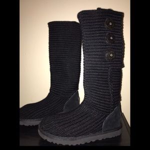 Size 7 Ugg Classic Cardy Boots